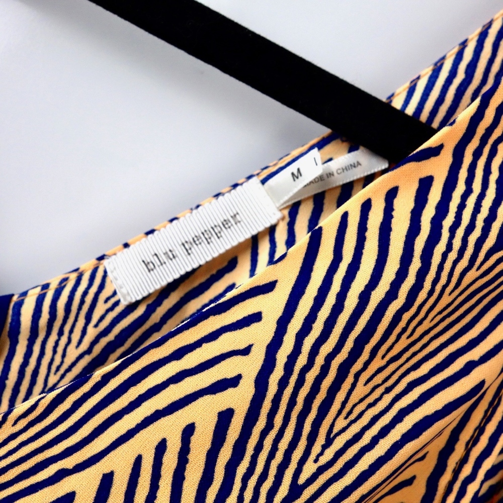 Blu Pepper > Melon Slip Dress w/ Large Bow Detail - Picture 7 of 8